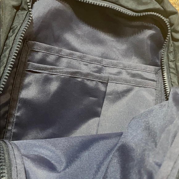 Extraaa storage backpack! - Picture 4 of 7